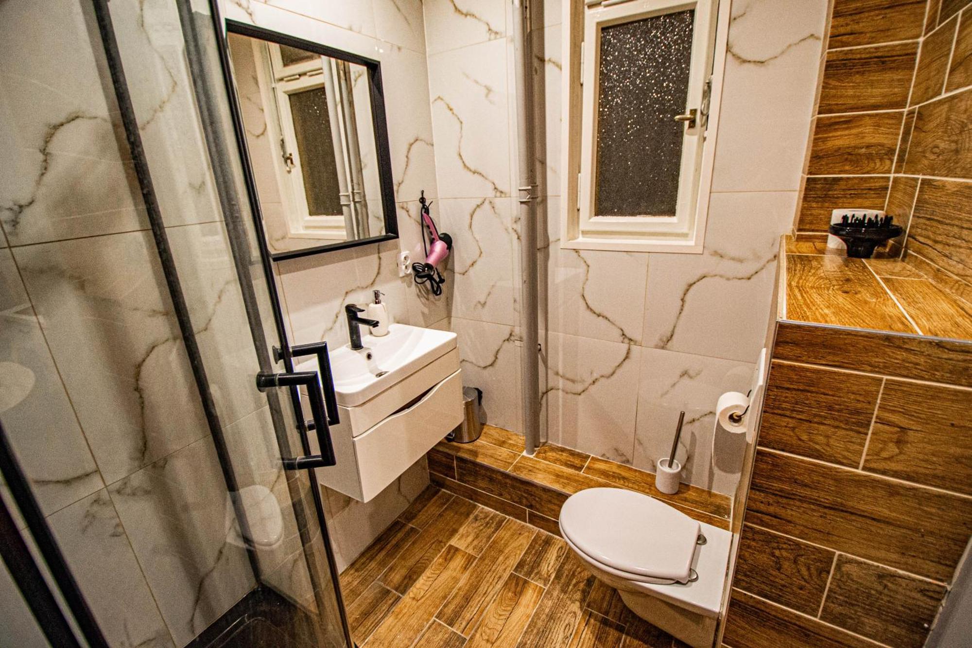 Cozy Studio In The Main City Center Prag Exterior foto